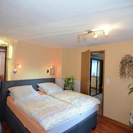 Holiday Home With Garden Neustadt am Rennsteig Buitenkant foto