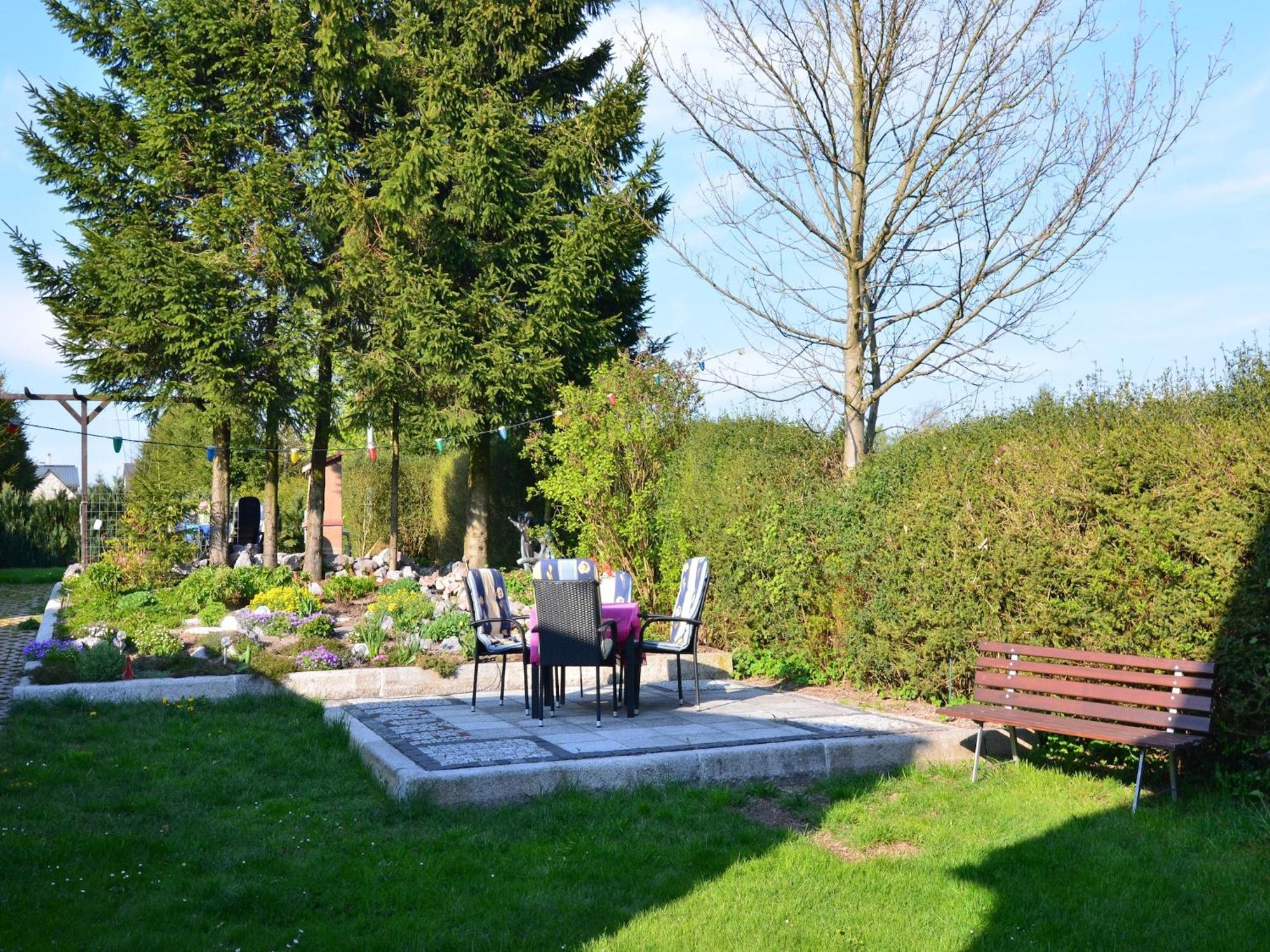 Holiday Home With Garden Neustadt am Rennsteig Buitenkant foto